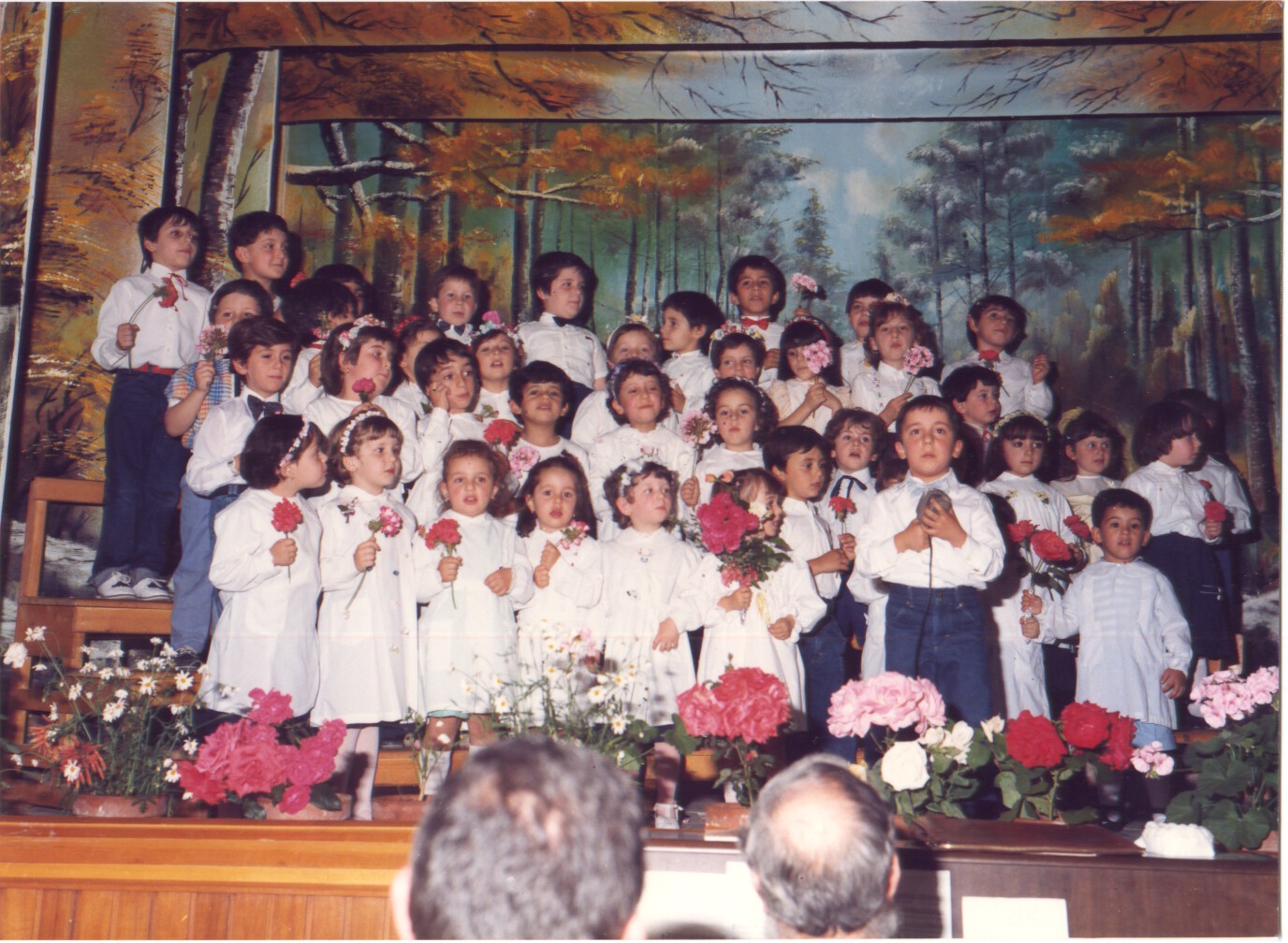 Festa di fine anno asilo Figlie della Croce, giugno 1986