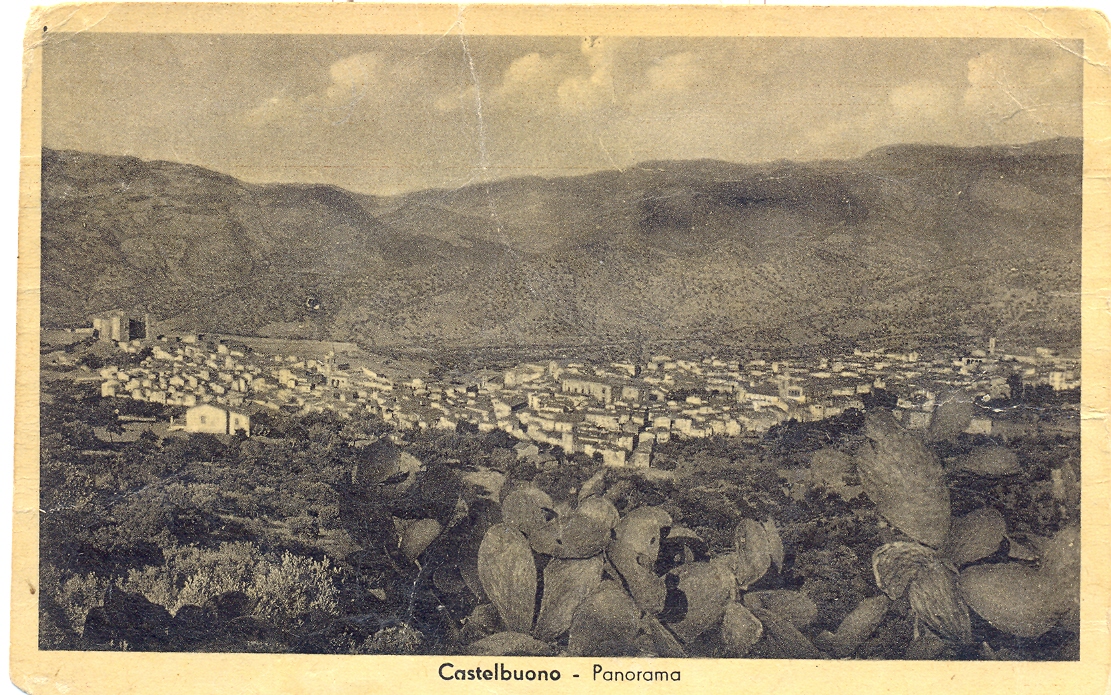 Panoramica sulla Castelbuono degli anni '50