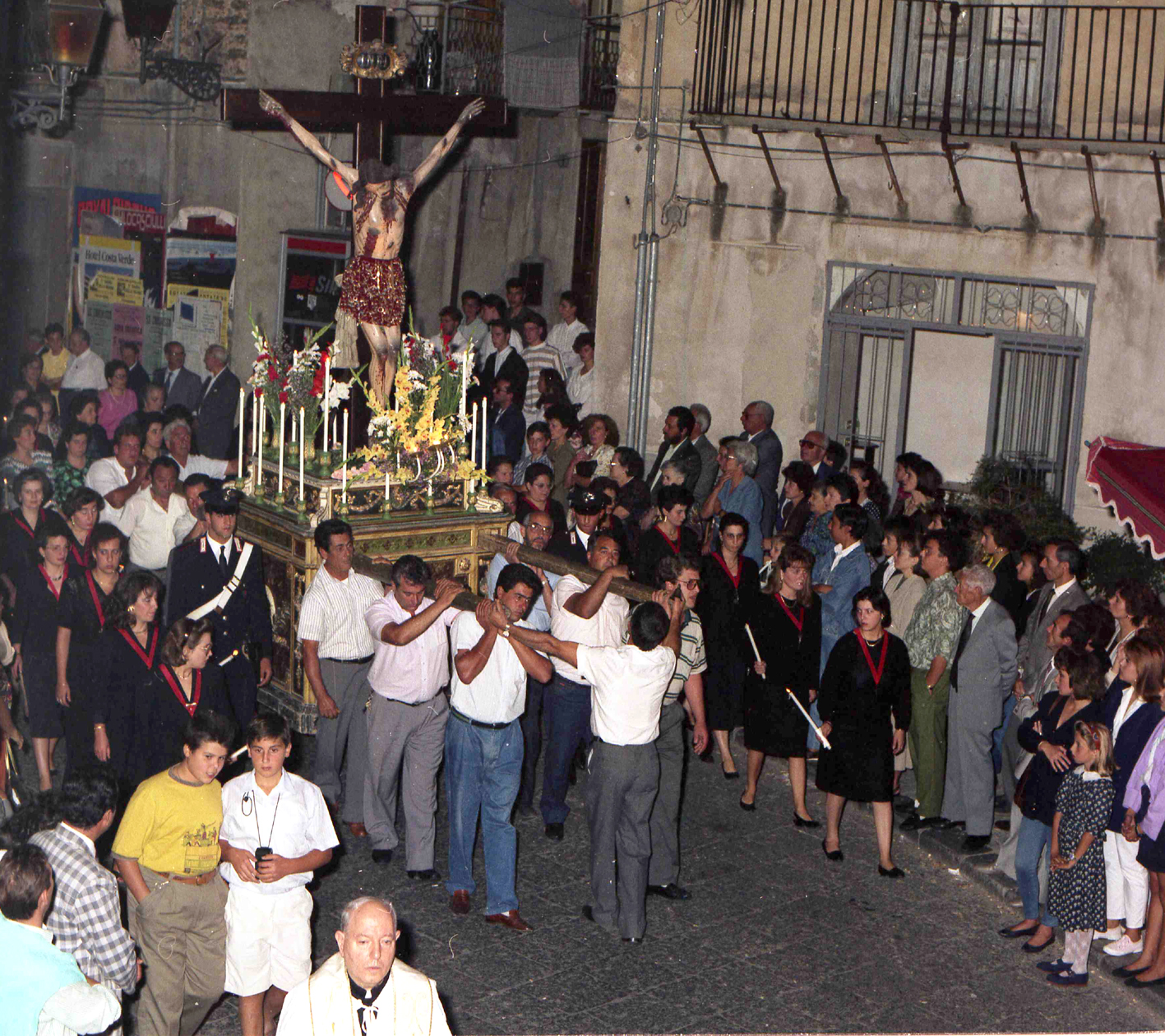 Processione del Santissimo Crocifisso 1990