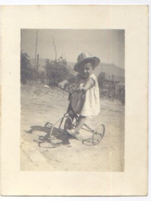 Bambina 1940