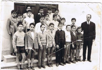 Classe V elementare con il maestro Raimondi. Anni ‘50