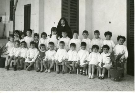 Asilo Figlie della Croce. 1964