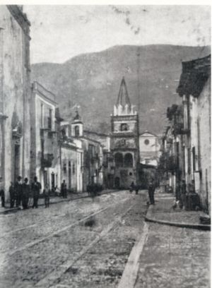 La via Sant'Anna nei primi anni del '900 con particolare del prospetto della chiesa del Monte di Pietà