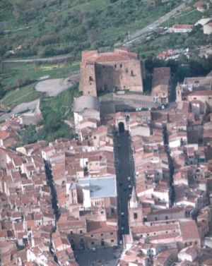 Foto aerea dell'area castellana nei primi anni 2000