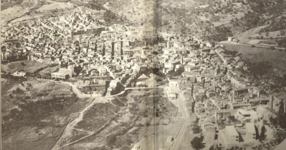 Foto aerea di Castelbuono nel 1952